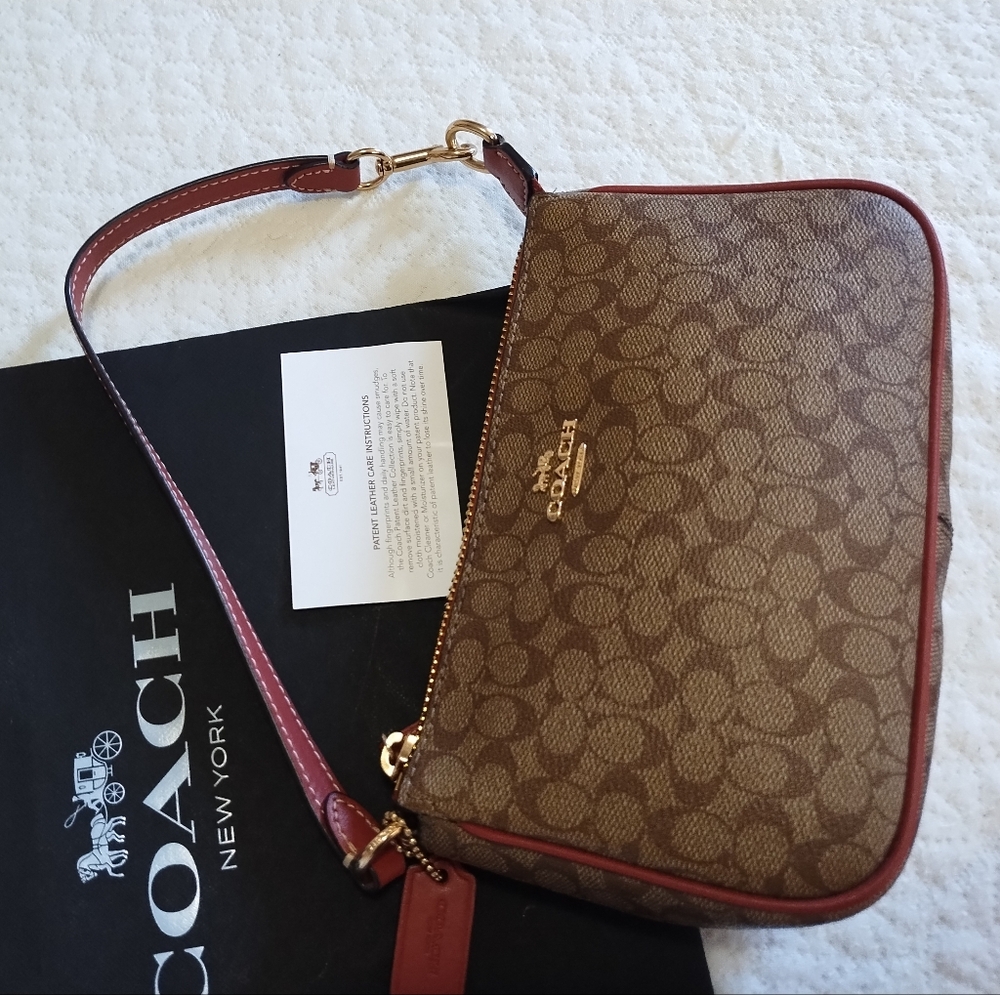 Coach Bag 🤎